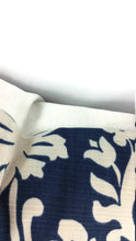 Load image into Gallery viewer, 12&quot;x 22&quot; Navy and Ivory Damask Lumbar Pillow Cover
