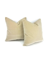 Load image into Gallery viewer, Pollack Sedan Plush in the color Parchment - Light Tan - Beige Velvet Pillow Cover
