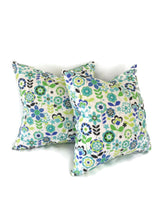 Load image into Gallery viewer, Blue and Green Floral Print Cotton Pillow Cover
