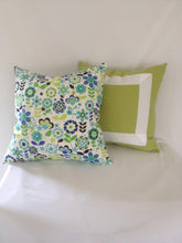 Load image into Gallery viewer, Blue and Green Floral Print Cotton Pillow Cover
