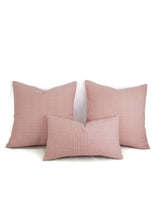 Load image into Gallery viewer, Mauve Pink and White Mini Houndstooth 20&quot; x 20&quot; Pillow Cover
