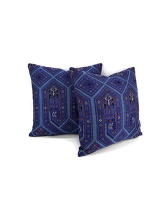 Beacon Hill Niu Fret in the color Lapis Pillow Cover