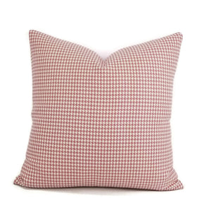 Mauve Pink and White Mini Houndstooth 20" x 20" Pillow Cover