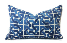 Load image into Gallery viewer, 12&quot; x 20&quot; Groundworks Cliffoney in Blue and White Lumbar Pillow Cover
