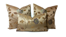 Load image into Gallery viewer, 14&quot; x 21.5&quot; JF Fabrics Marika in the color 32J5451 Lumbar Pillow Cover
